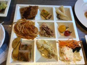 Buffet&Cafe GINZA SAI ミレニアム三井ガーデンホテル東京