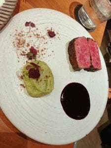 炭火とワイン なんば店