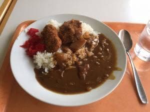 レストハウス マミ ホテル マセンジョー
