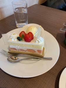 カフェ&レストラン ウエストリバー ホテルヴィスキオ尼崎