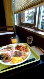 ホテルクラウンヒルズ大分 レストラン