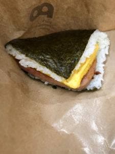 ポークたまごおにぎり本店 那覇空港国際線フードコート店