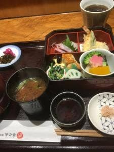 ご馳走家 箸の音