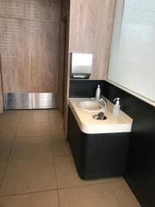 マクドナルド 真嘉比古島店