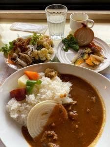 カフェ・スコーラ