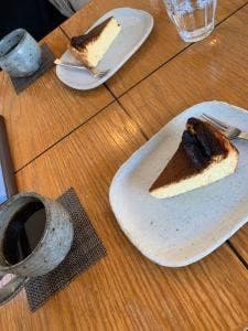 カフェ 崖の上