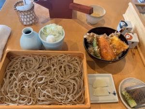 蕎麦屋 神楽 インター店