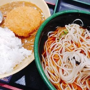 ゆで太郎 もつ次郎 鶴見中央店