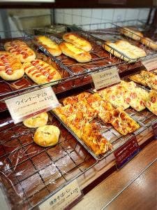 阪急ベーカリー&カフェ イオンタウン菰野店