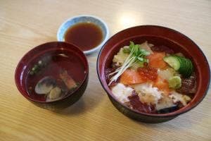 寿司久 春光支店