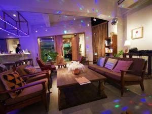 LESTEL NAHA Cafe & Bar