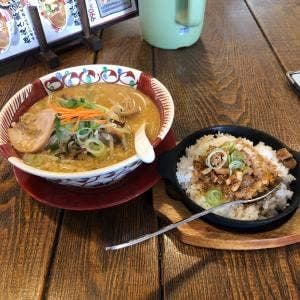 麺屋みそいち 若草店
