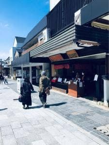 かのや