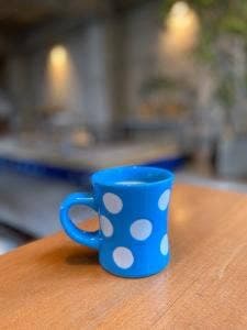 manu coffee roasters クジラ店