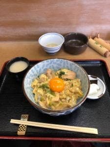 とり新
