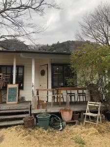 THE LITTLE HOUSE OF COFFEE