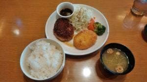 勝牛 海老名店