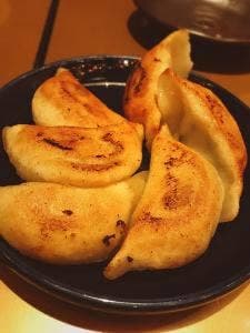 なかよし餃子 エリザベス