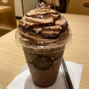 ゴディバ 阪急三番街