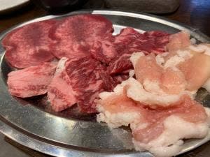 ヤキニク ぼんず