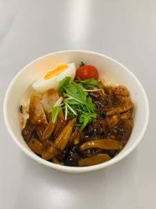 フラットリア チタ