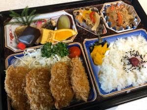 とりしん