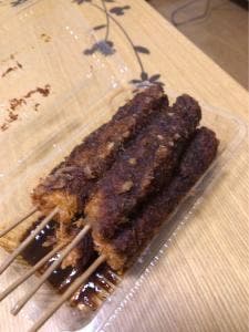 串たつ 川原通店