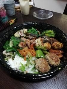 いそむ