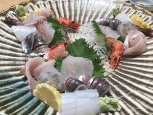 いそよし