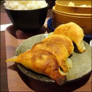 なかよし餃子 クレオパトラ