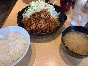 サッポロトンテキ