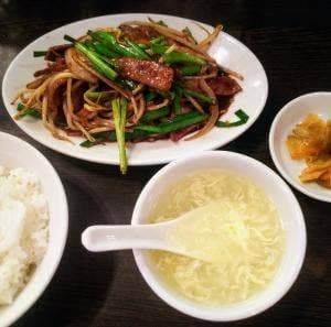 万豚記 飯倉店