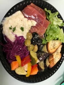 スペインバル チコ 鶴見西口