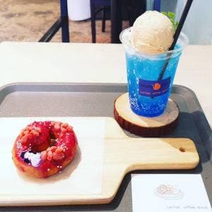 リリカルコーヒードーナツ