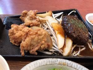 山内農場 徳島駅前店