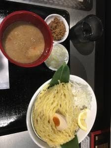 おいでやす通りにやってきた 宮田麺児