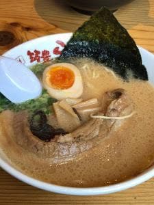 九州麺匠の味 やまごや 吉田店