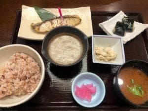 自然生とろろ御膳 華花 守山志段味店