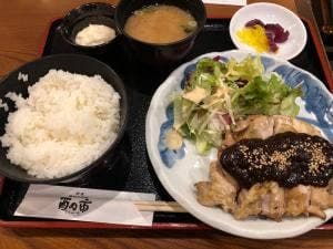 焼鳥鶏創作料理 酉の市