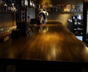 Bar M