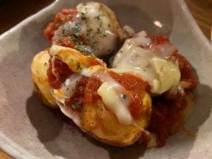 LAFF BAR&KITCHEN
