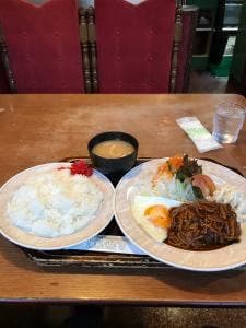 ラ・ルミエール 楠木店