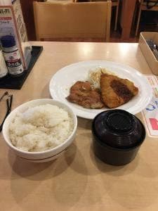 ガスト 日本橋店