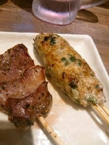 立ち呑み 焼きとん 大黒 北千住西口店
