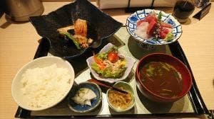 さかなや別邸