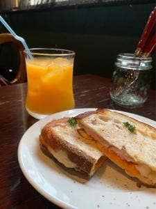 喫茶どんぐり