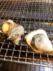 カキ焼きスペース おいんち