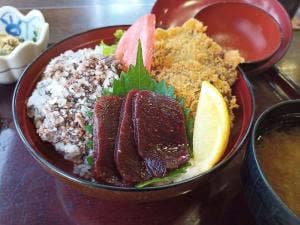 道の駅 和田浦 WA・O!