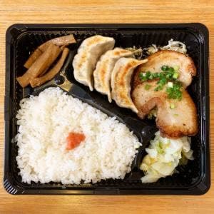 肉汁餃子のダンダダン 練馬店