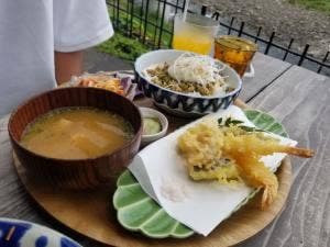 ねむの木食堂
